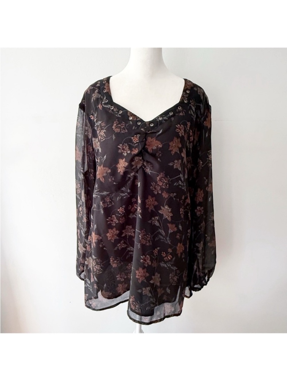 Cato Women Y2K Babydoll Floral Sheer Top Size 18/20W Dark Romance Fairy Grunge